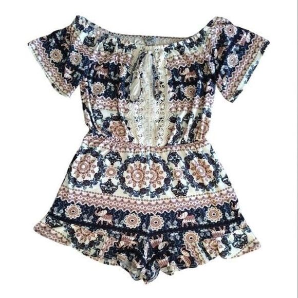 2 Short Sleeve Romper Shorts Sets Crochet Elephant Off Shoulder Size Med - Picture 7 of 12